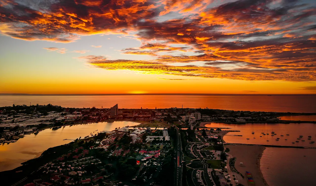 Bunbury sunset over the coast